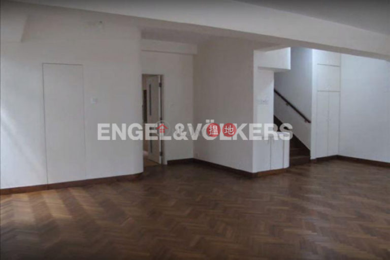 4 Bedroom Luxury Flat for Rent in Pok Fu Lam