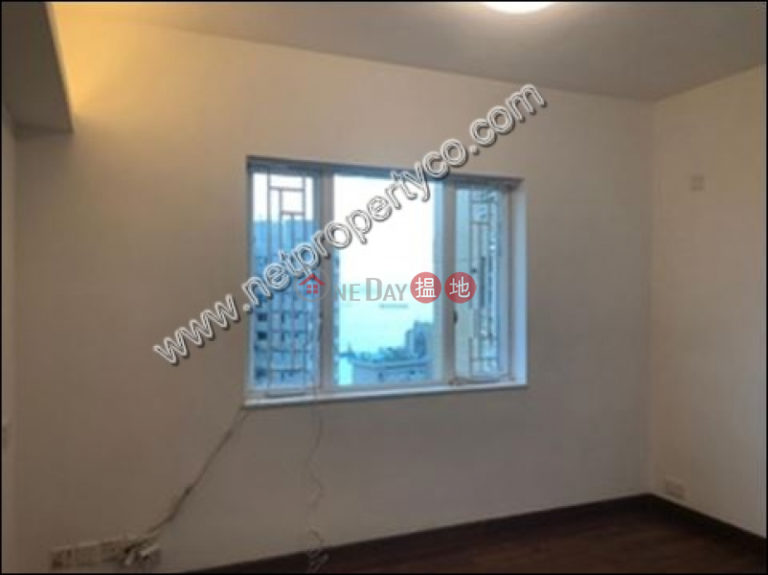 Large 3-bedroom unit for rent in Pokfulam