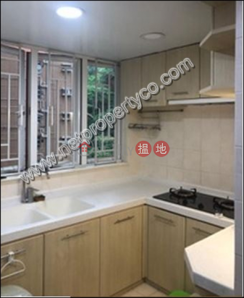 Large 3-bedroom unit for rent in Pokfulam