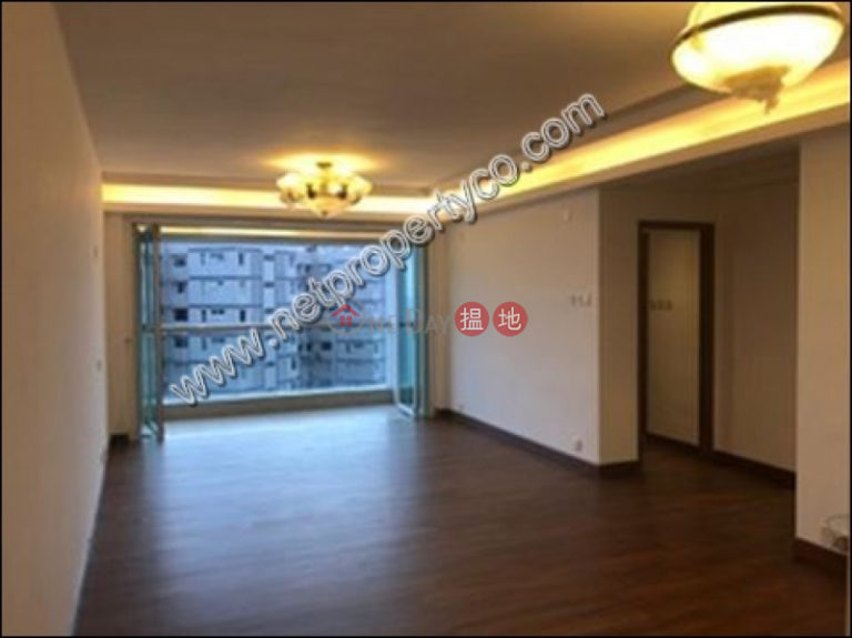 Large 3-bedroom unit for rent in Pokfulam