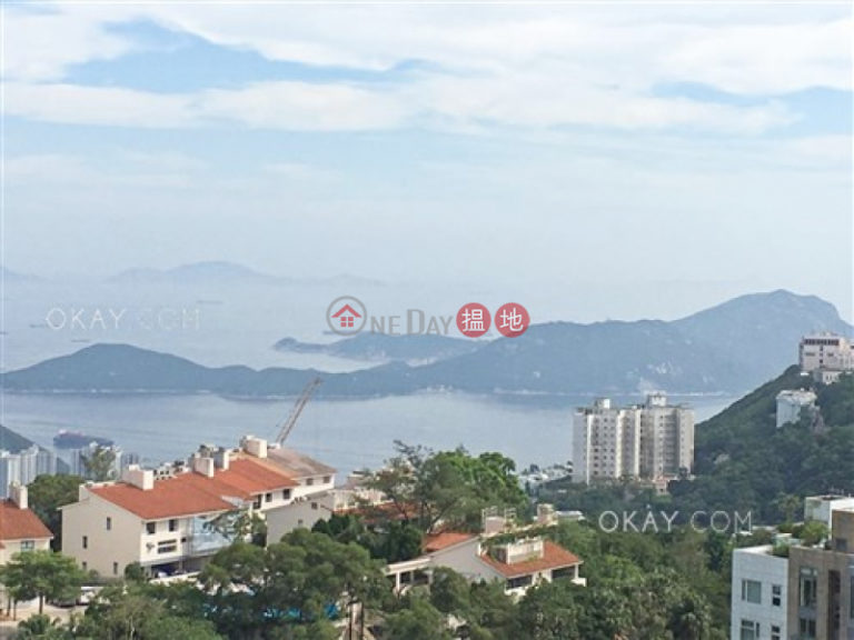 Stylish 3 bedroom on high floor with rooftop & parking | Rental