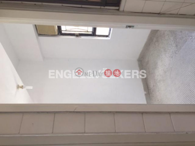 4 Bedroom Luxury Flat for Sale in Pok Fu Lam