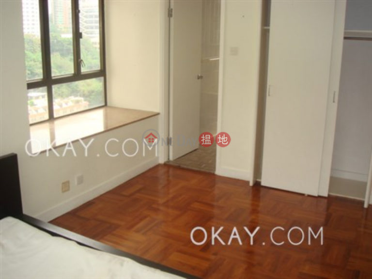 Unique 3 bedroom with balcony & parking | Rental