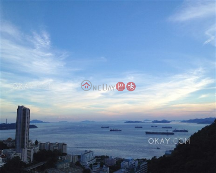 Tasteful 2 bedroom on high floor with rooftop & balcony | For Sale