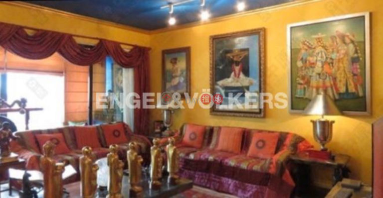 4 Bedroom Luxury Flat for Sale in Pok Fu Lam