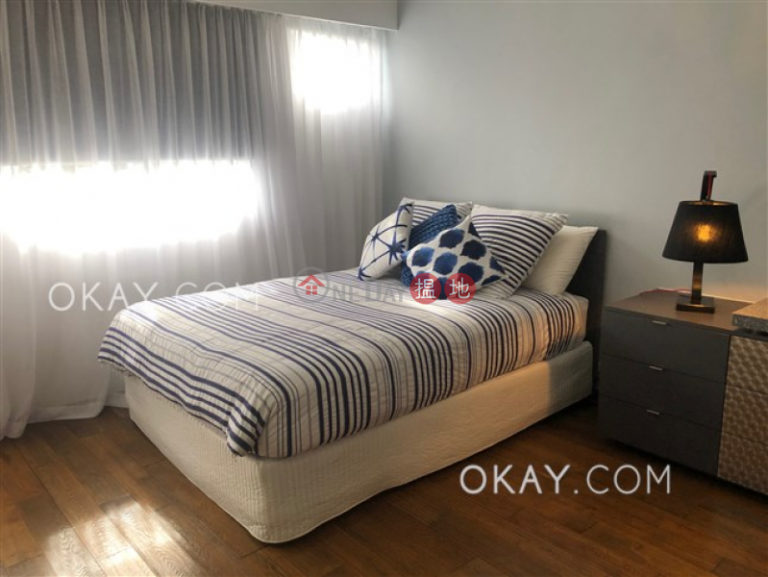 Luxurious house with sea views, rooftop & terrace | Rental