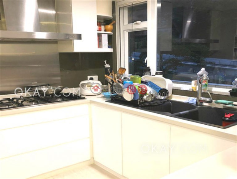 Tasteful 3 bedroom with balcony & parking | For Sale