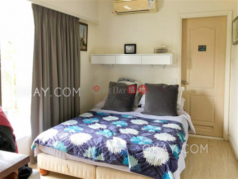 Tasteful 3 bedroom with sea views & parking | For Sale
