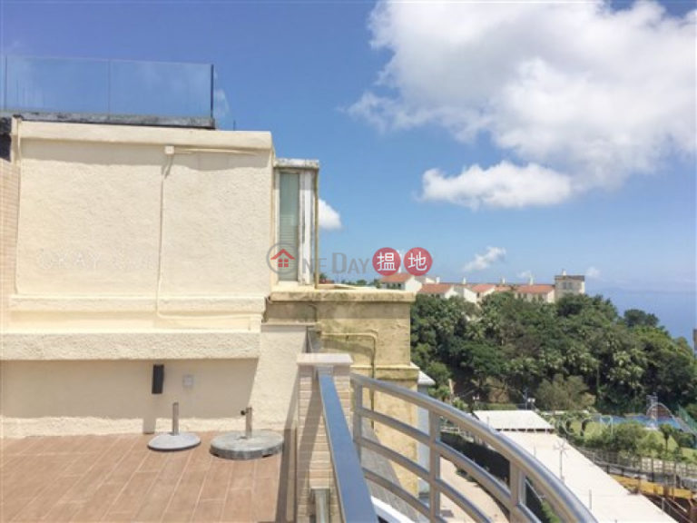 Stylish 3 bedroom on high floor with rooftop & parking | Rental