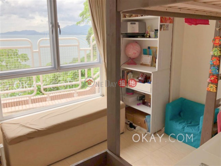 Tasteful 3 bedroom with sea views & parking | Rental