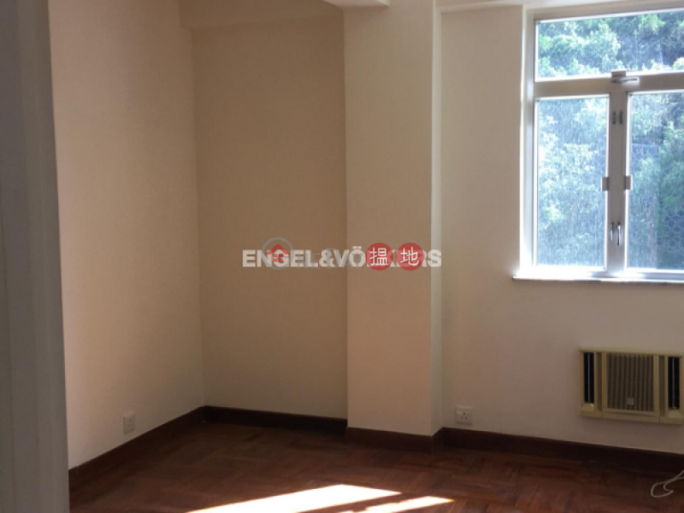 3 Bedroom Family Flat for Sale in Pok Fu Lam
