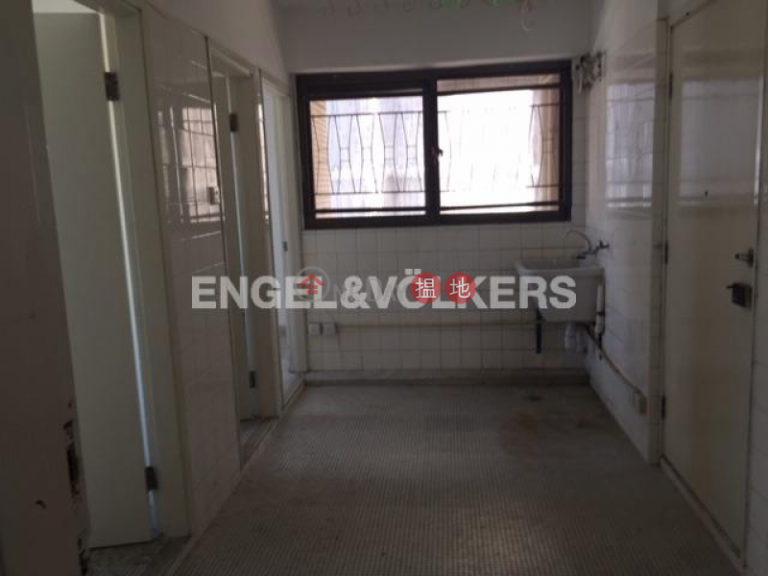 4 Bedroom Luxury Flat for Sale in Pok Fu Lam