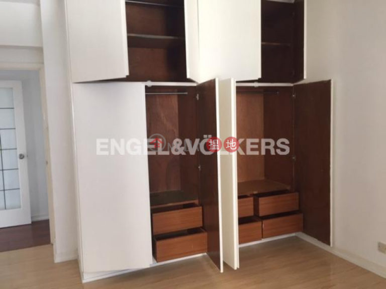 4 Bedroom Luxury Flat for Sale in Pok Fu Lam