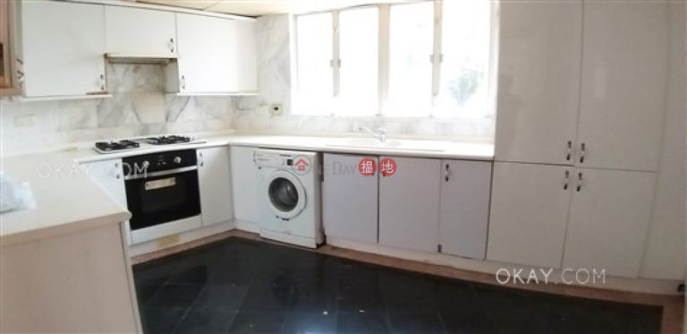 Beautiful 3 bed on high floor with rooftop & parking | Rental