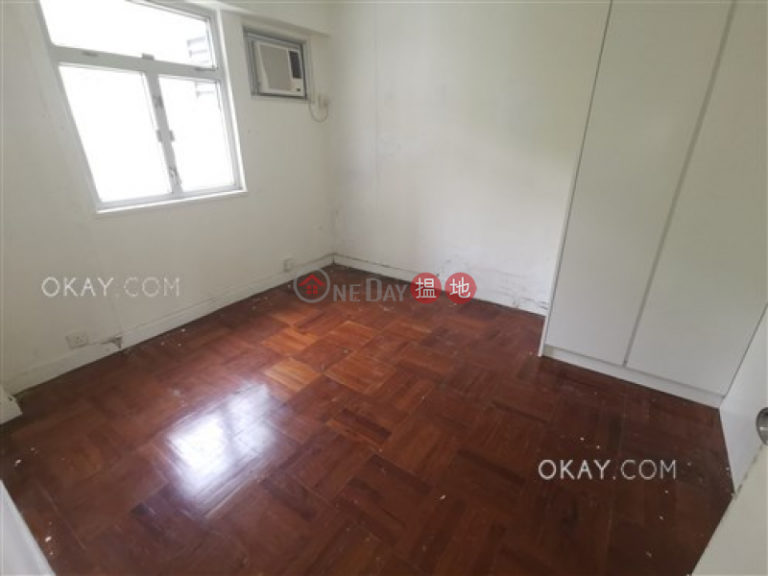 Efficient 3 bedroom with sea views, balcony | Rental