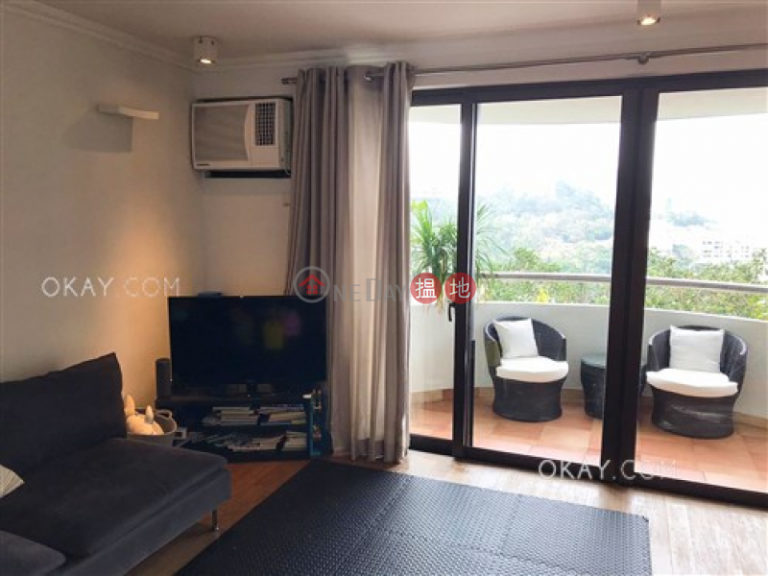 Charming 2 bedroom with balcony & parking | Rental