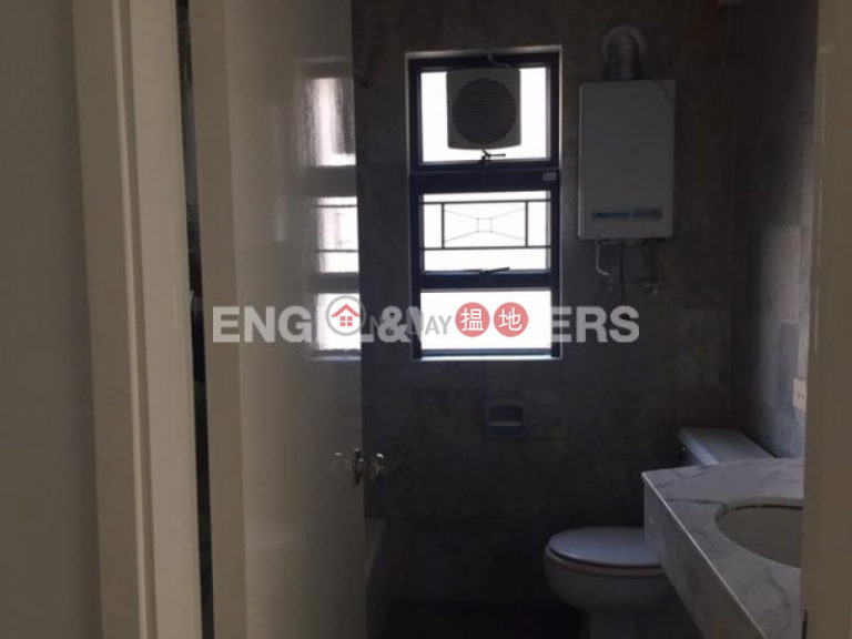 4 Bedroom Luxury Flat for Sale in Pok Fu Lam