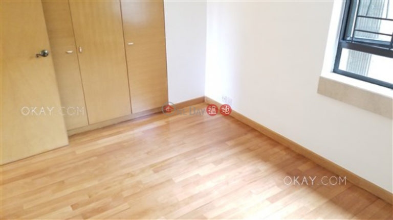 Efficient 3 bedroom with sea views, balcony | Rental