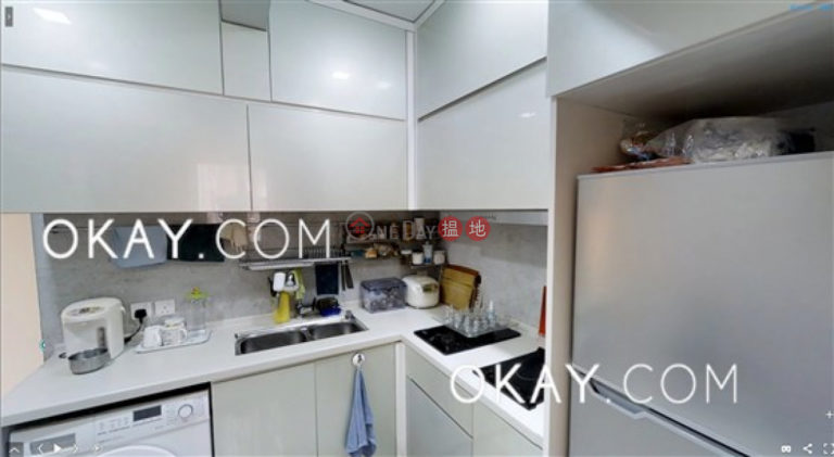 Efficient 2 bedroom with balcony & parking | For Sale