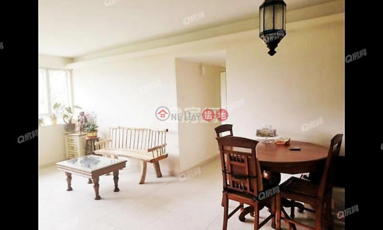 Block 19-24 Baguio Villa | 3 bedroom Mid Floor Flat for Sale