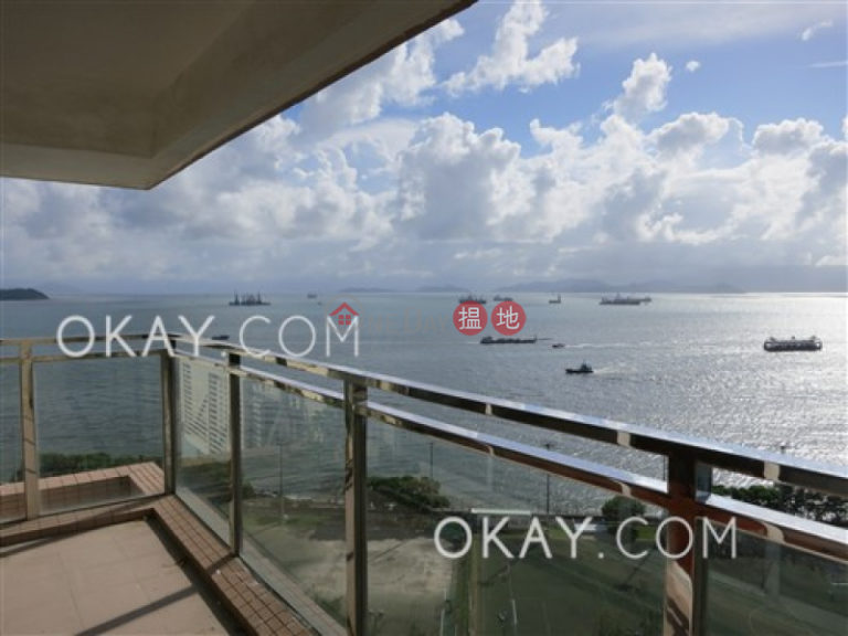 Efficient 4 bedroom with sea views, balcony | Rental
