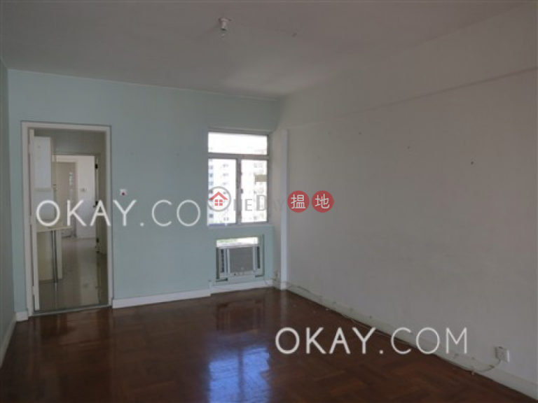 Efficient 4 bedroom with sea views, balcony | Rental