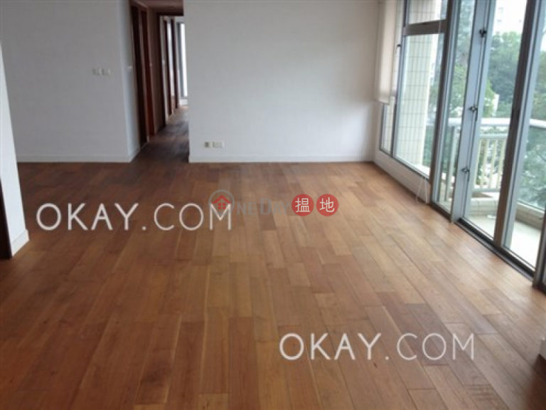 Luxurious 3 bedroom with balcony & parking | For Sale