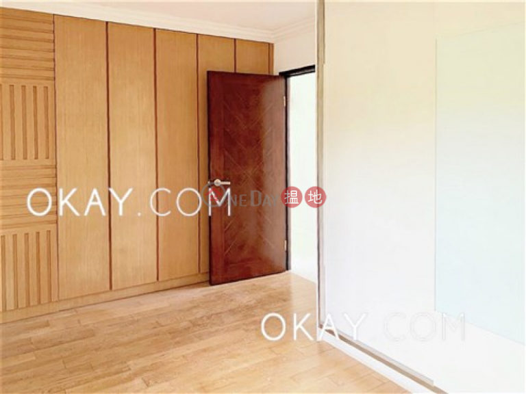 Efficient 3 bed on high floor with sea views & balcony | Rental