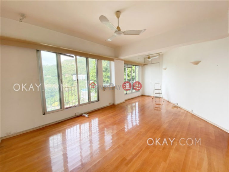 Efficient 3 bedroom with rooftop & parking | For Sale