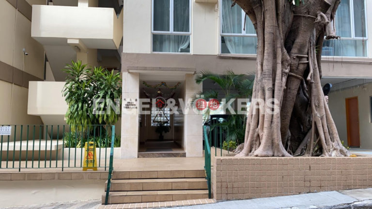 3 Bedroom Family Flat for Sale in Pok Fu Lam