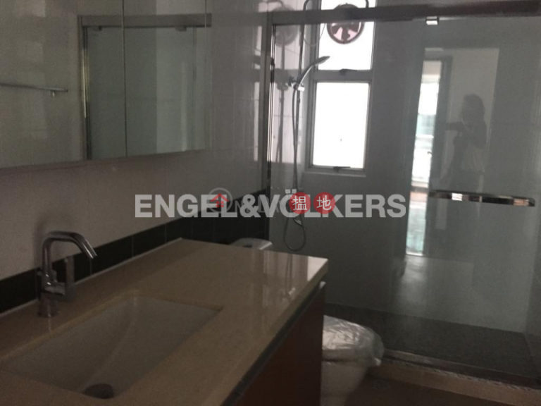 2 Bedroom Flat for Rent in Pok Fu Lam