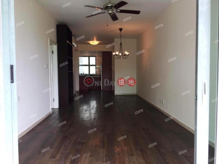 Bisney Terrace | 3 bedroom Mid Floor Flat for Rent