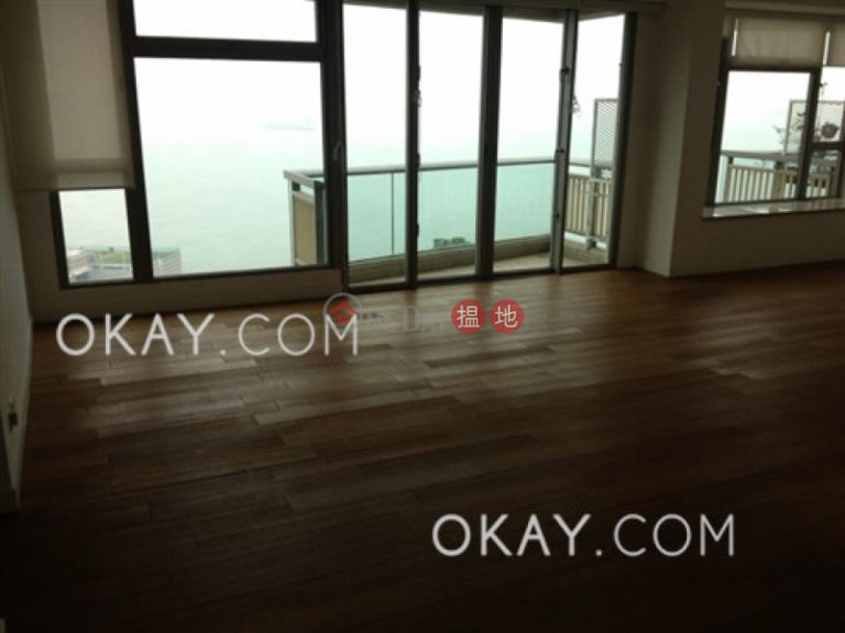 Luxurious 3 bedroom with balcony & parking | For Sale