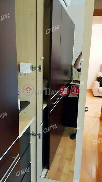 POKFULAM TERRACE | 2 bedroom High Floor Flat for Rent