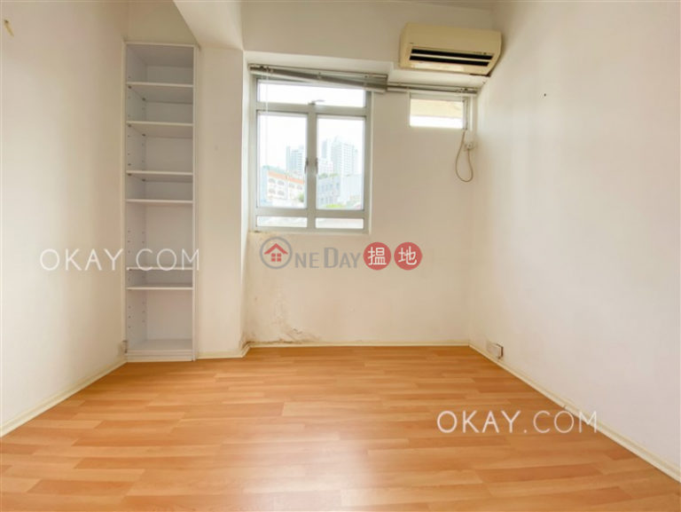 Efficient 3 bedroom with rooftop & parking | For Sale