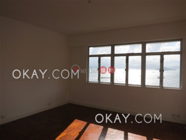Efficient 4 bedroom with sea views, balcony | Rental