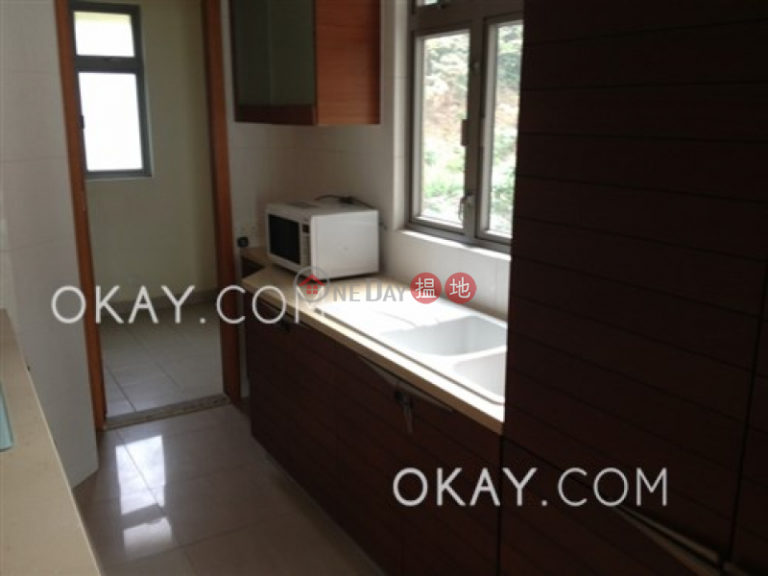 Luxurious 3 bedroom with balcony & parking | For Sale