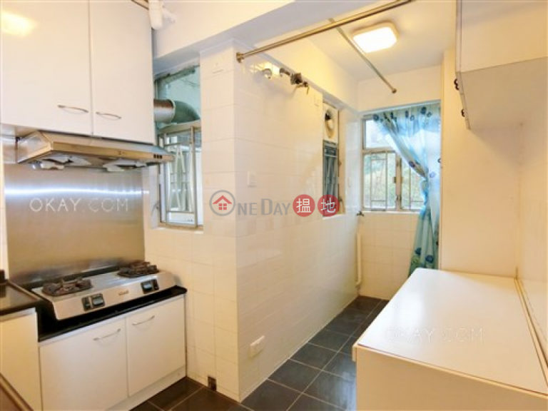 Efficient 2 bedroom with parking | For Sale