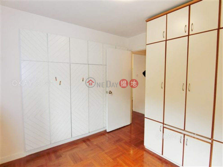 Efficient 2 bedroom with parking | Rental