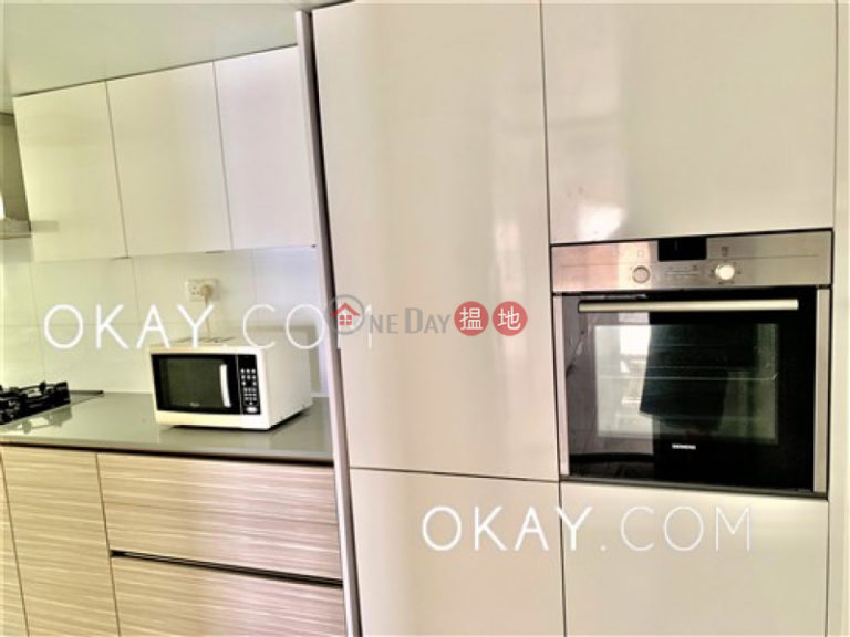 Gorgeous 2 bedroom with balcony | Rental