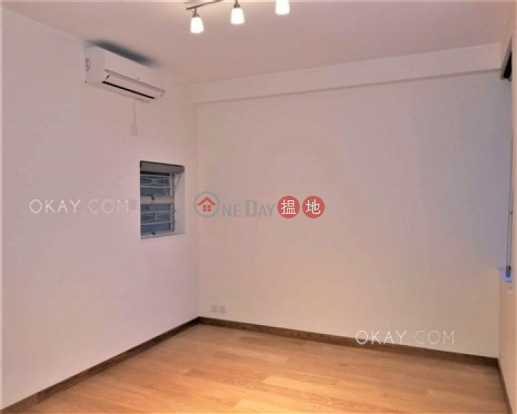 Elegant 2 bedroom with sea views, balcony | Rental