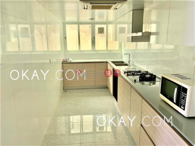 Gorgeous 2 bedroom with balcony | Rental