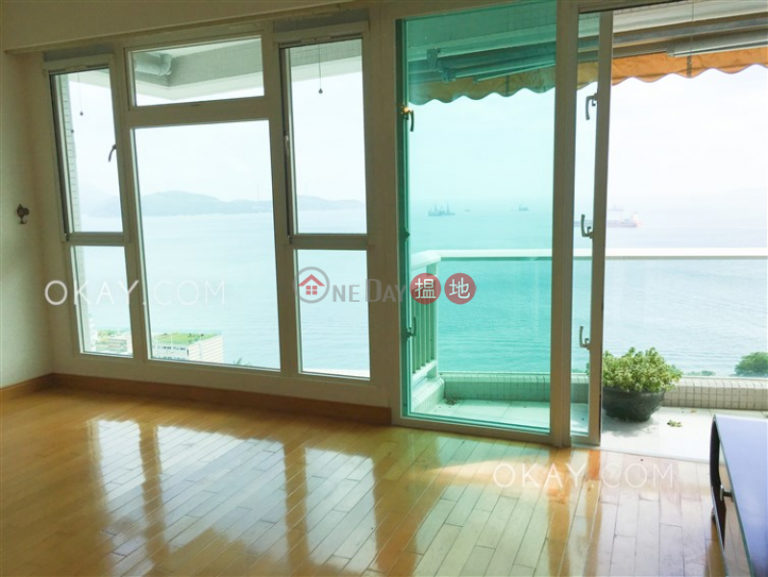Exquisite 3 bedroom with sea views, balcony | Rental
