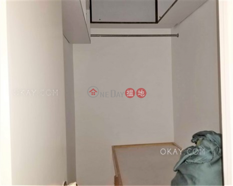 Elegant 2 bedroom with sea views, balcony | Rental