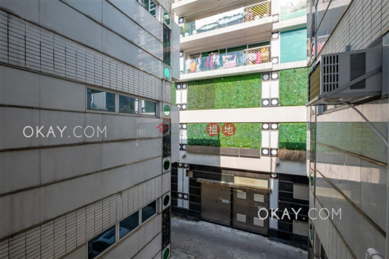 Generous 1 bedroom in Pokfulam | Rental
