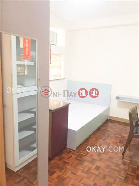 Nicely kept 2 bed on high floor with balcony & parking | Rental