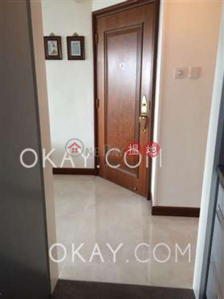 Gorgeous 3 bedroom with sea views, balcony | For Sale