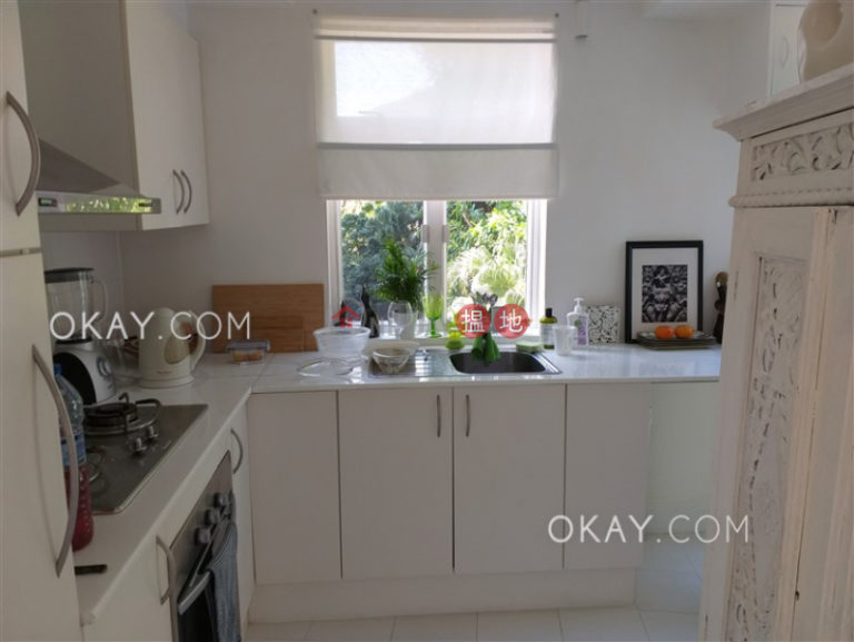 Luxurious 3 bedroom with balcony & parking | For Sale