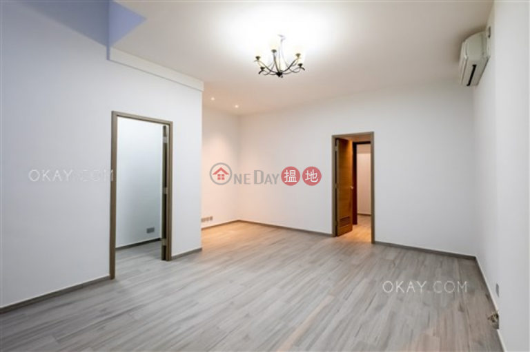 Rare house with rooftop, terrace | Rental