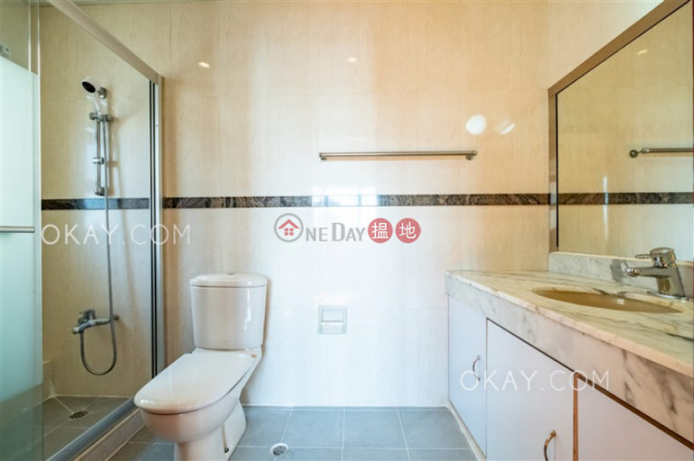 Efficient 3 bedroom with parking | Rental